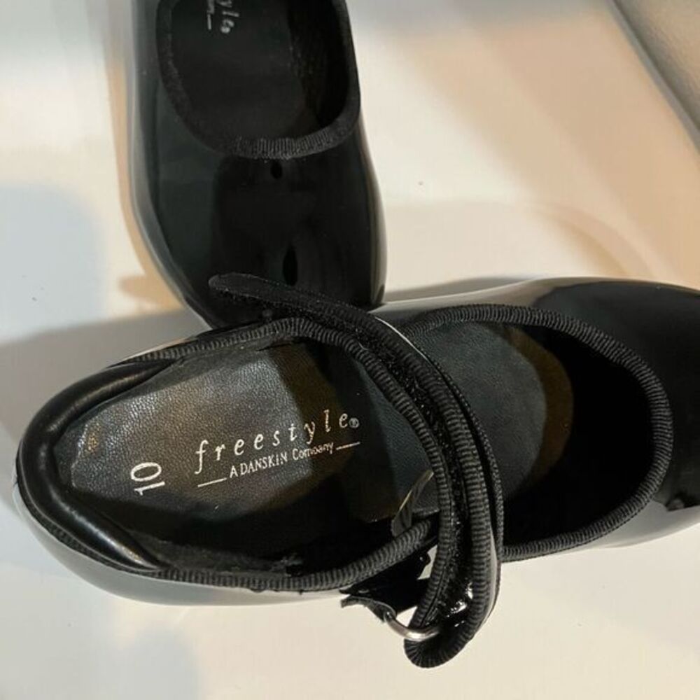 Freestyle Toddler Girl Tap Shoes. Gently Used Girls Size 10 (A) - Picture 8 of 8